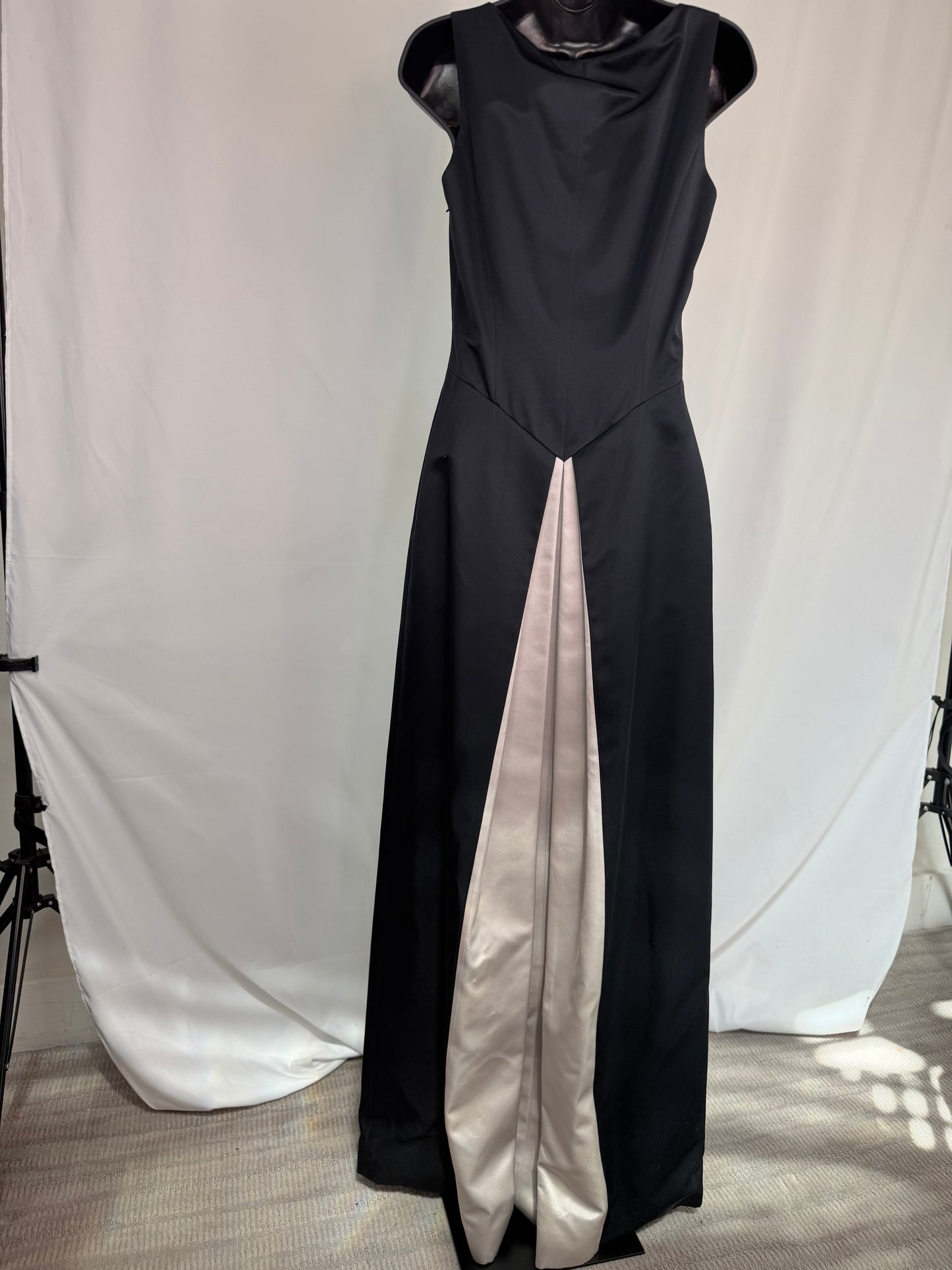 Black V-Neck Gown w/ Off-White Train in Back