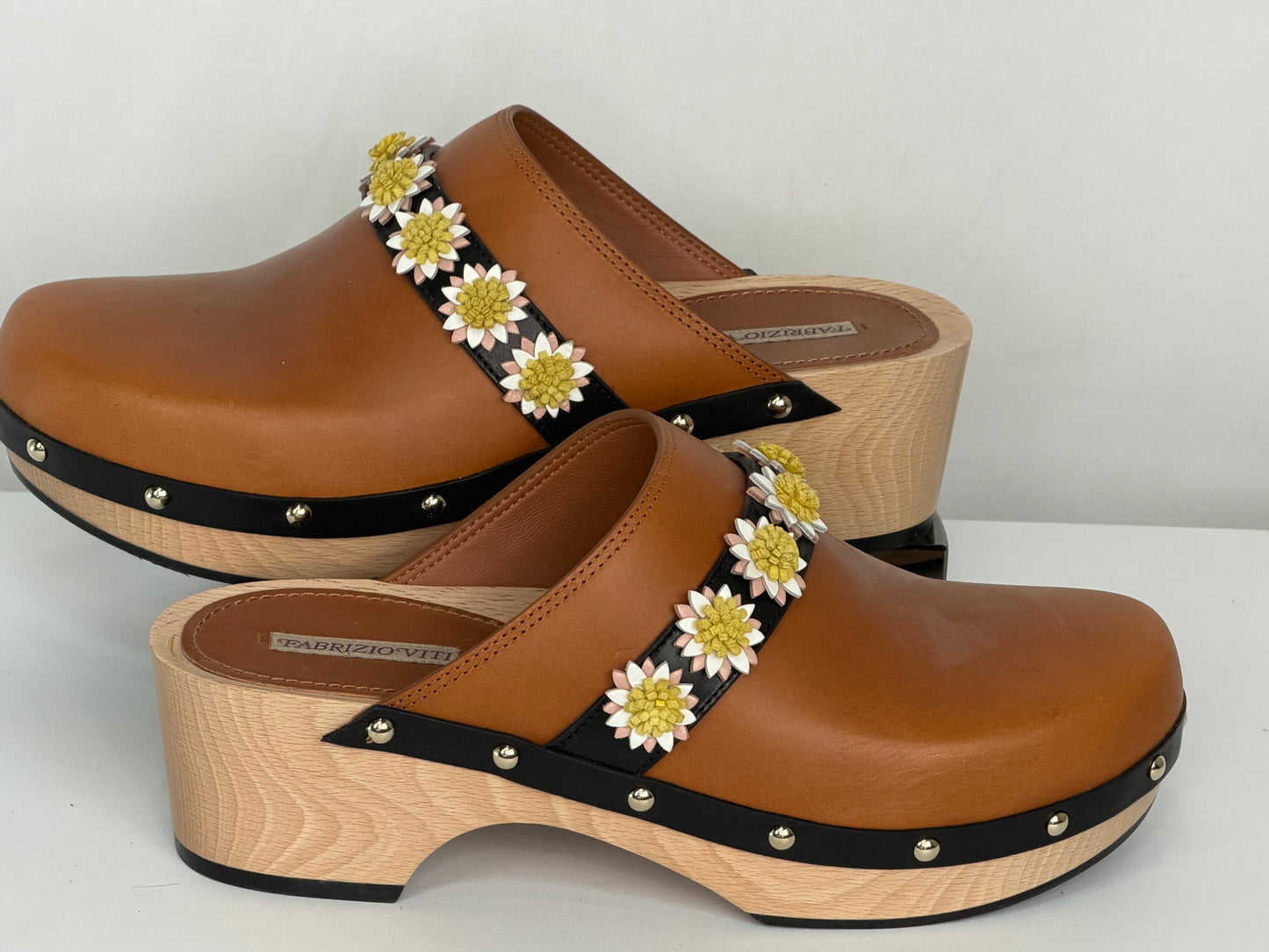 Fabrizio Viti Leather Brown Black Trim Daisy Clogs w Wood Base