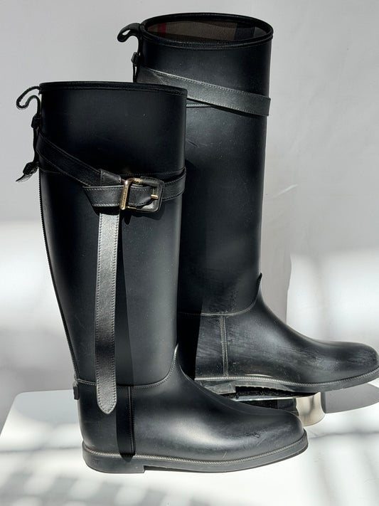 Burberry Black Rubber Belted Equestrian Knee-High Rain Boots w Check Interior