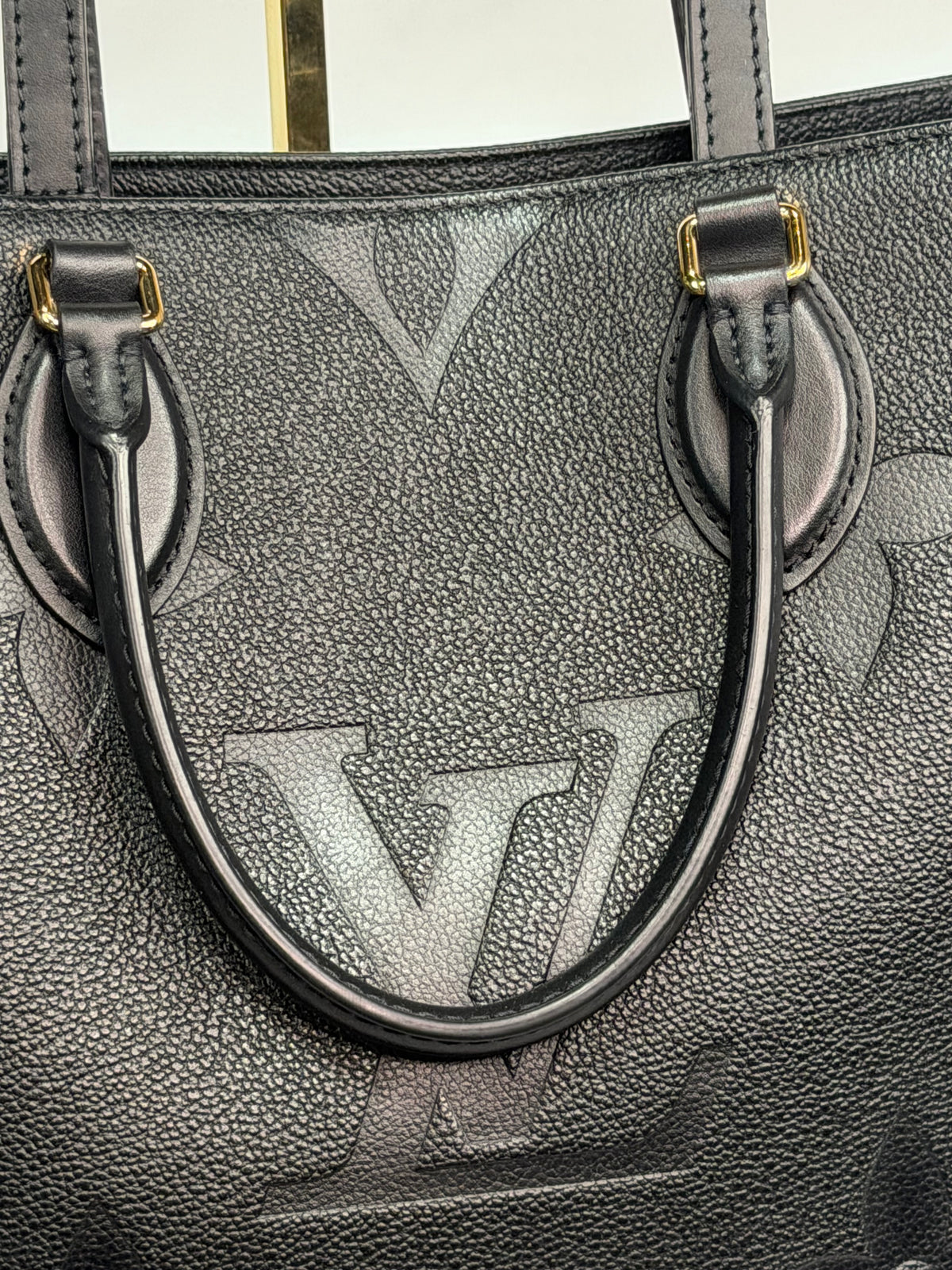 Louis Vuitton Black Leather Monogram "On-The-Go" MM Tote w Gold Hardware
