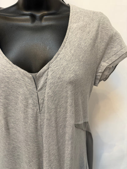 Brunello Cucinelli Grey Silk Trim Short Sleeve Knee-Length Dress w Tie Waist