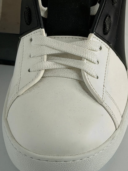 Valentino White w Black Stripe & Rockstud Detail Low Top Sneakers