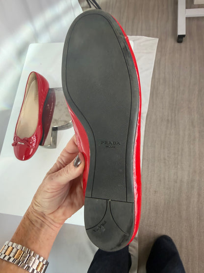 Prada Red Patent Leather Ballet Flats w Bow Ballet Flats