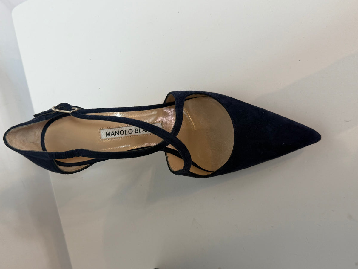 Manolo Blahnik Suede Navy Pointed Toe Cross Straps Heels