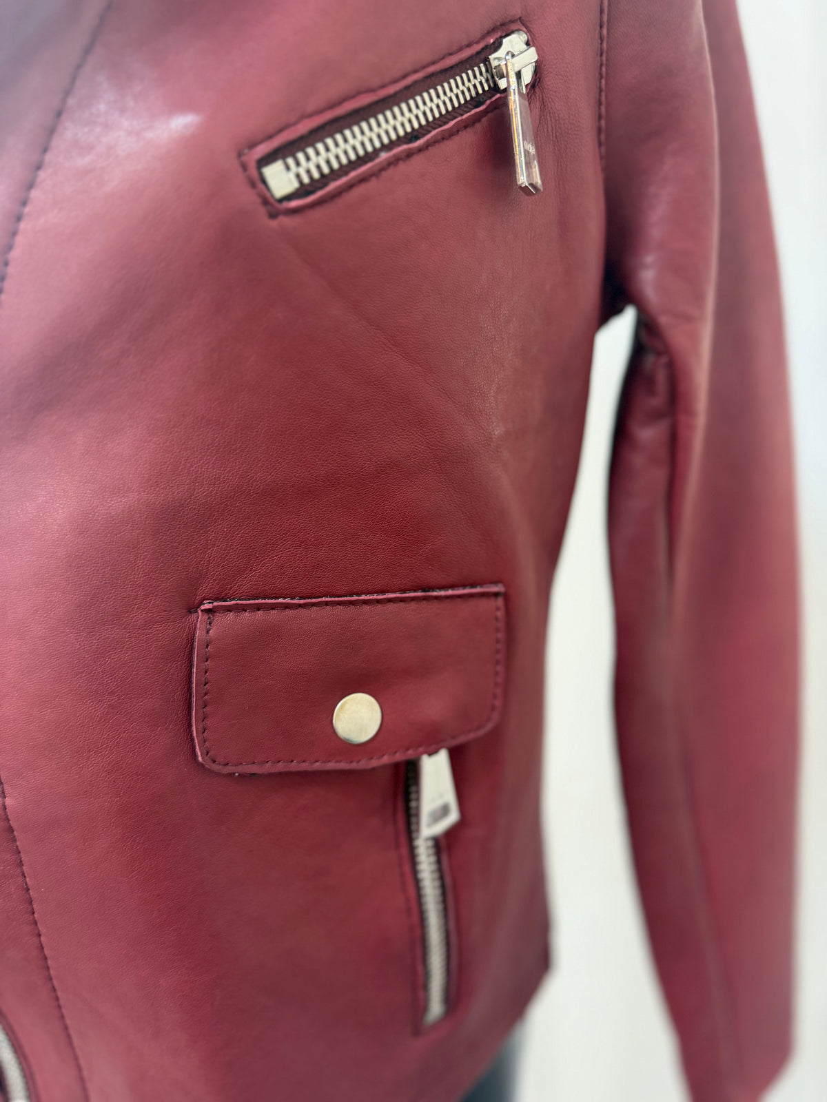 Maje Burgundy Leather Zip Up Moto Jacket w Faux Fur Collar NWT