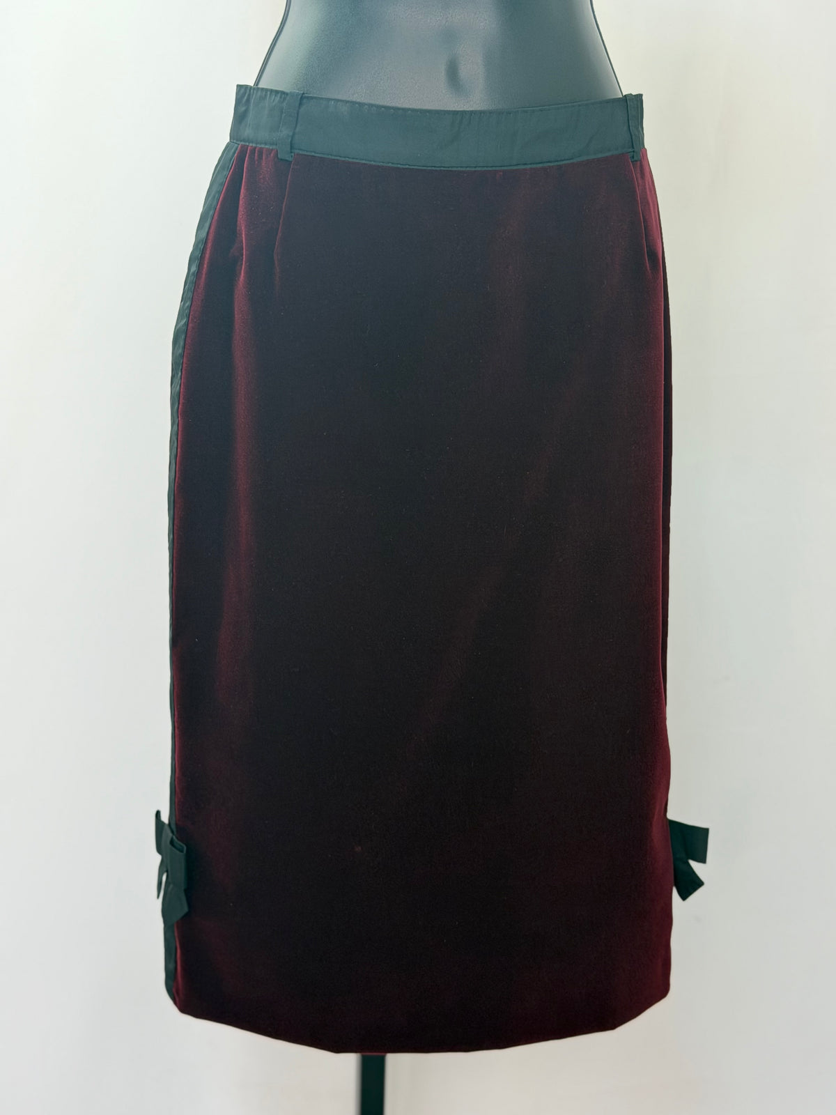 Louis Vuitton Black Burgundy Velvet Midi Skirt w Bow Detail