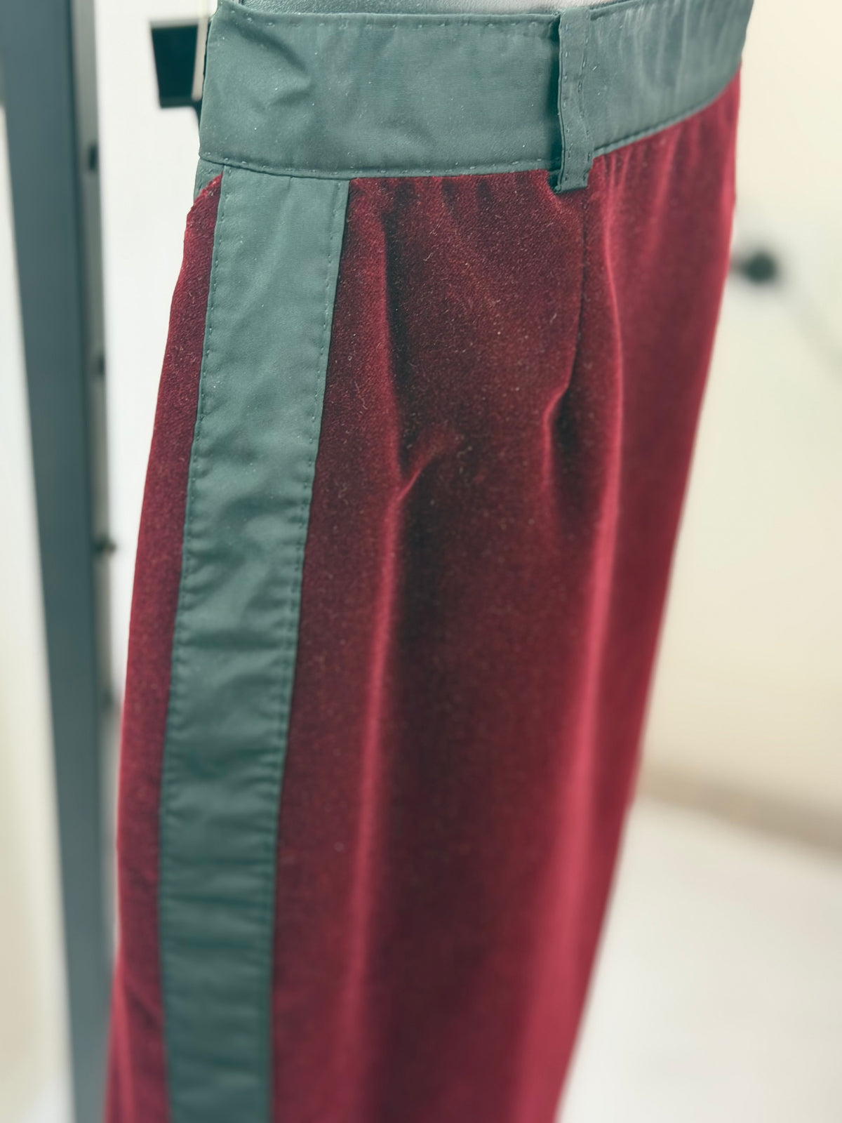 Louis Vuitton Black Burgundy Velvet Midi Skirt w Bow Detail