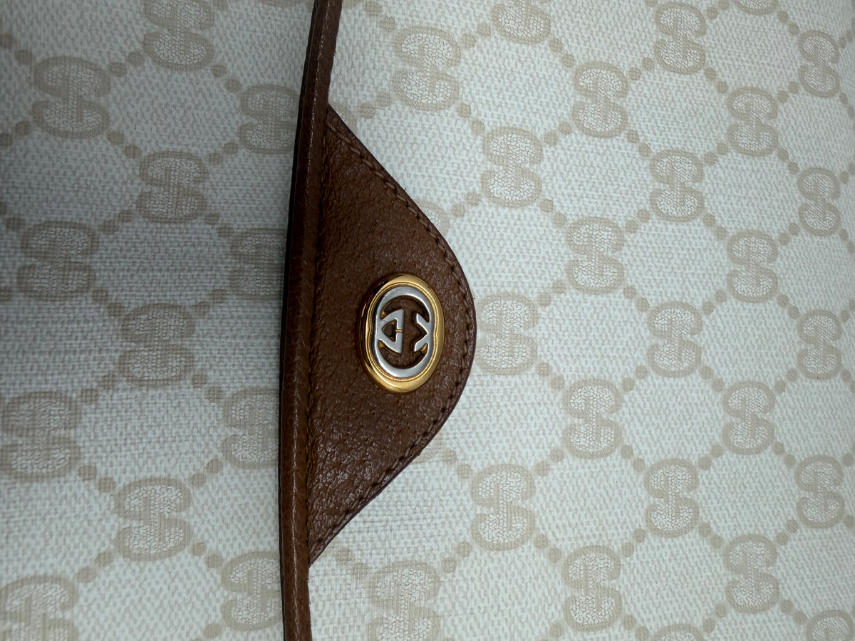 Gucci 1970's White Tan Leather GG Supreme Monogram Flap Crossbody Bag
