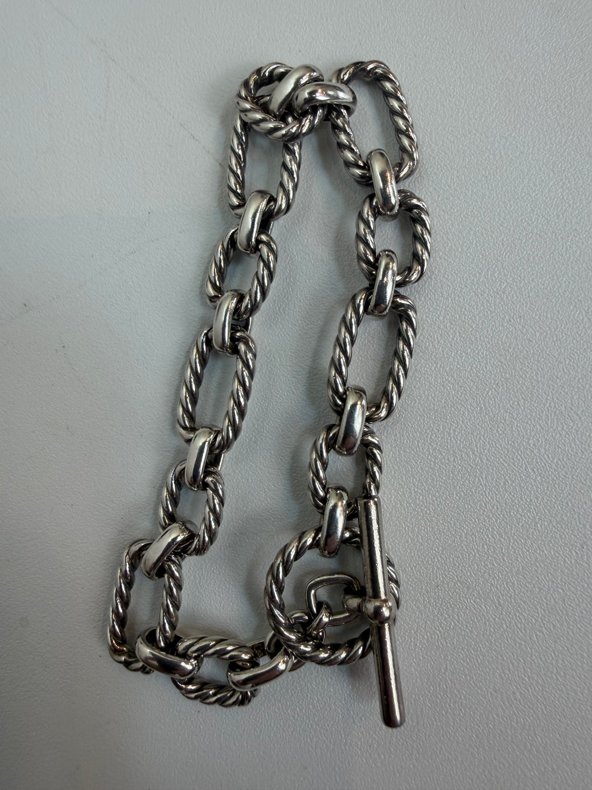 COMES WITH BAG - David Yurman Sapphire Toggle Cushion Link Chain Bracelet