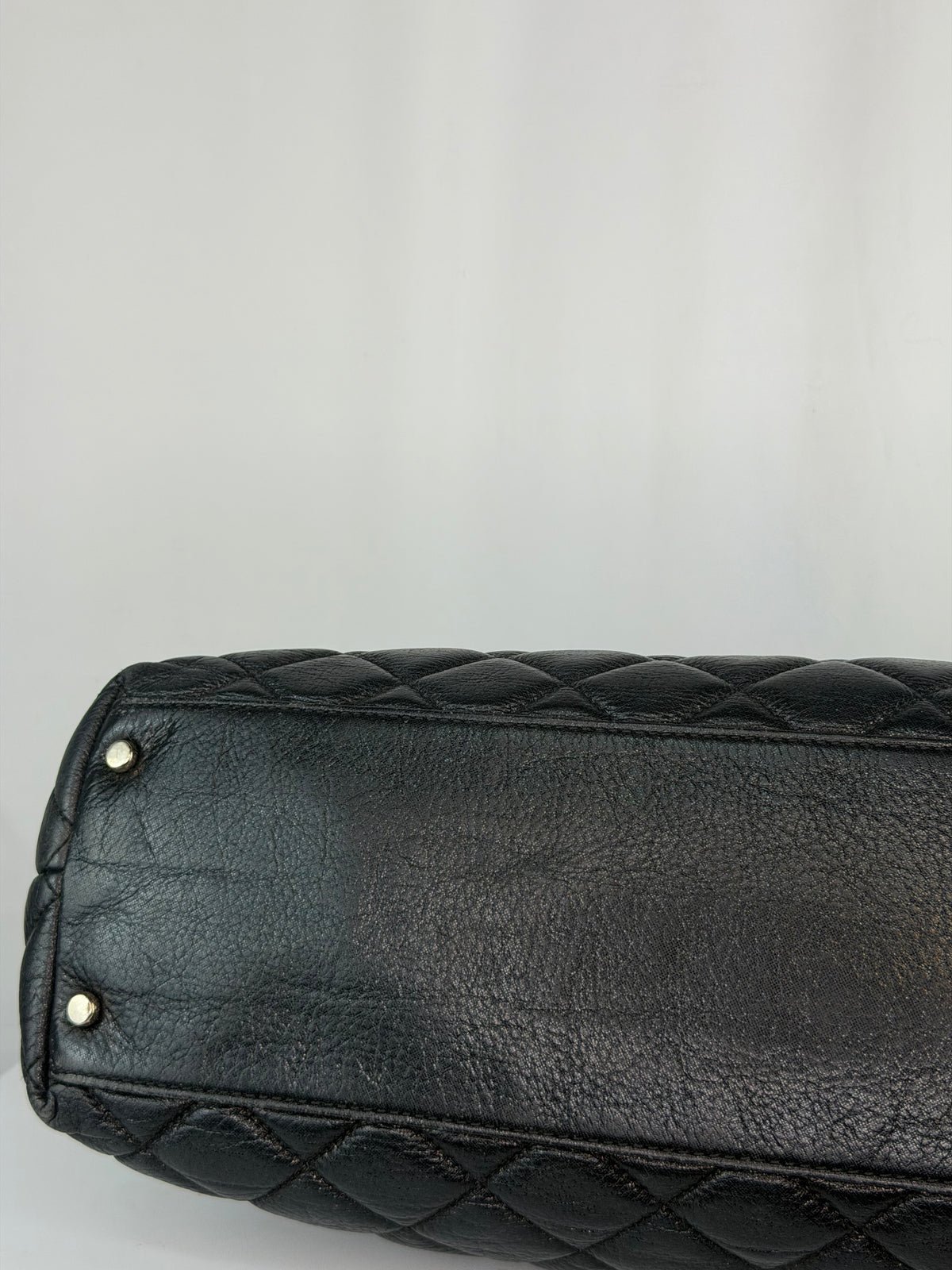 Kate Spade Black Leather Diamond Quilted Tote Bag w Silver Chain