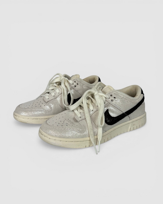 Nike White Glitter Suede "Dunk Low SE" Lace Up Sneaker