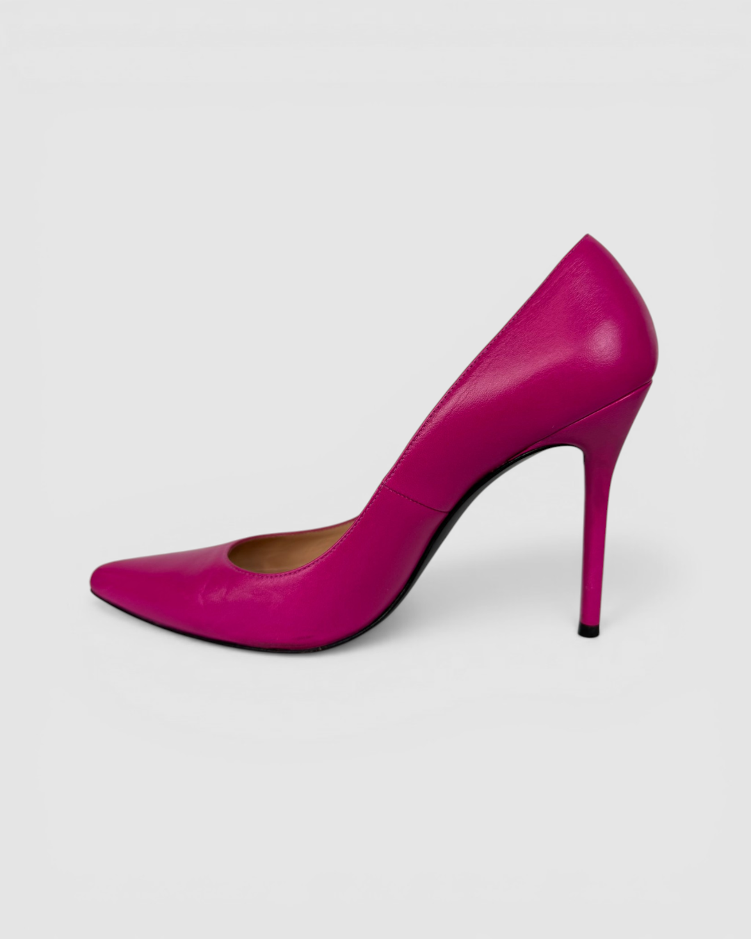 Stuart Weitzman Leather Pink Pointed Toe Pumps