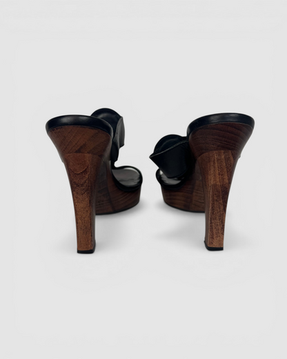 HAS DUSTBAG - Gucci Black Leather Platform Mules w/ Gold Interlocking GG