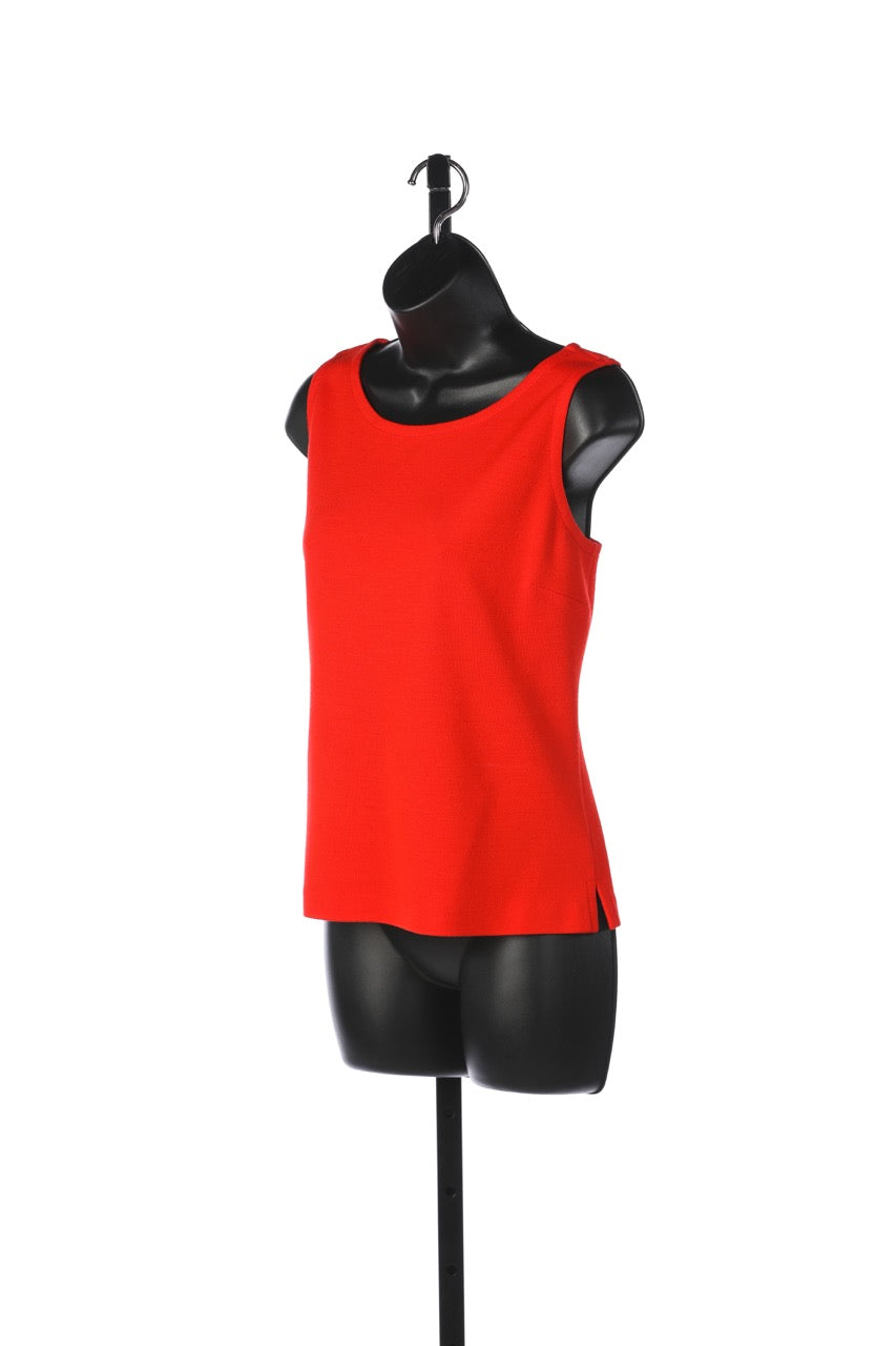 St. John Red Knit Sleeveless Crew-Neck Tank Top w Mini Slits on Sides