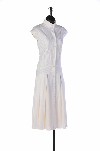 Pamella Roland White Sleeveless Mock Neck Button Up Midi Dress w Pleated Skirt