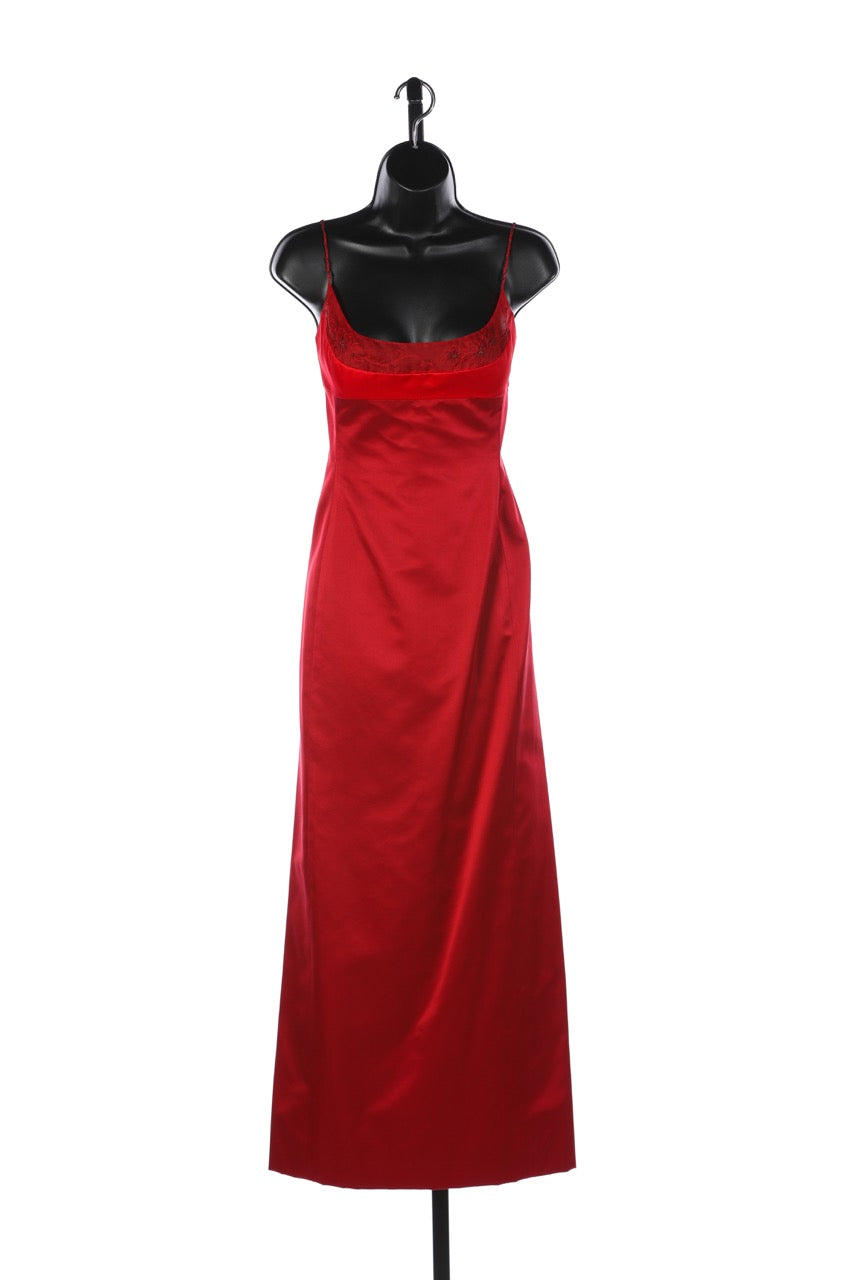 Richard Tyler Couture Silk Red Sleeveless Chiffon Beaded Neck-Line Fitted Full-Length Gown