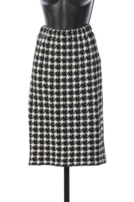 Chanel Black & White Houndstooth Tweed Button Up Jacket (Part of Set)